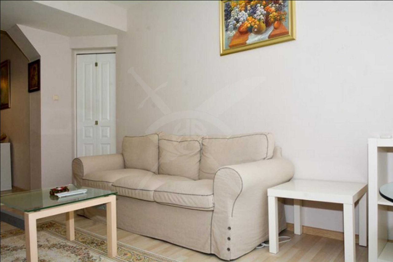 Продава се Етаж от къща в Варна, ВИНС - 147 кв.м за 1939 €/кв.м - Снимка #3
