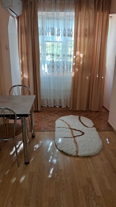 Proprietar inchiriez garsoniera