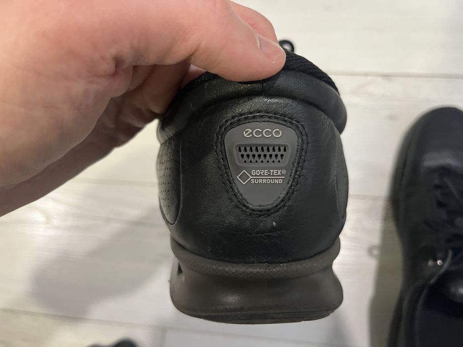 Оригинални кожени сникърси/кецове Ecco Goretex номер 46, стелка 30см