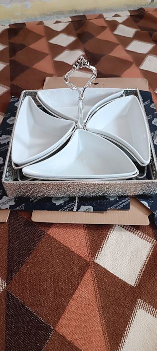 Манежница мельхиор