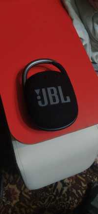 Портативная мощная колонка JBL Clip 4