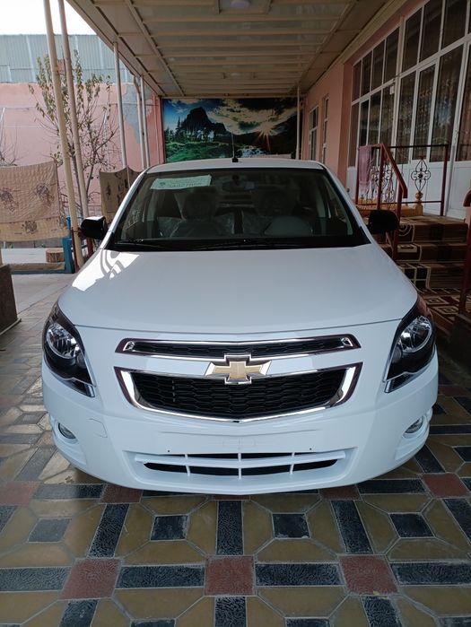 Chevrolet Cobalt midnight sotiladi yoki barterga
