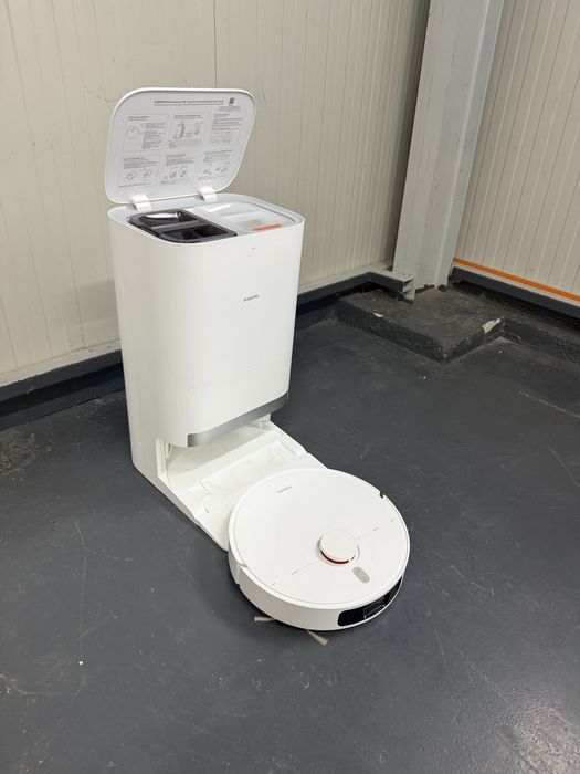 Aspiratorul robot Xiaomi X20+