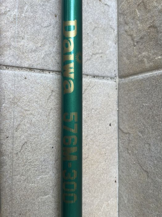 Lanseta Daiwa 576M-300 + mulineta Okuma Stinger