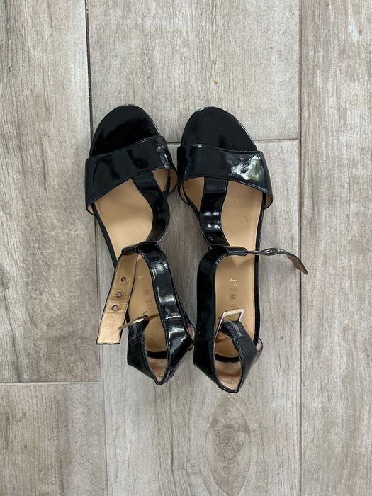 предлагам малко носени обувки размер 38