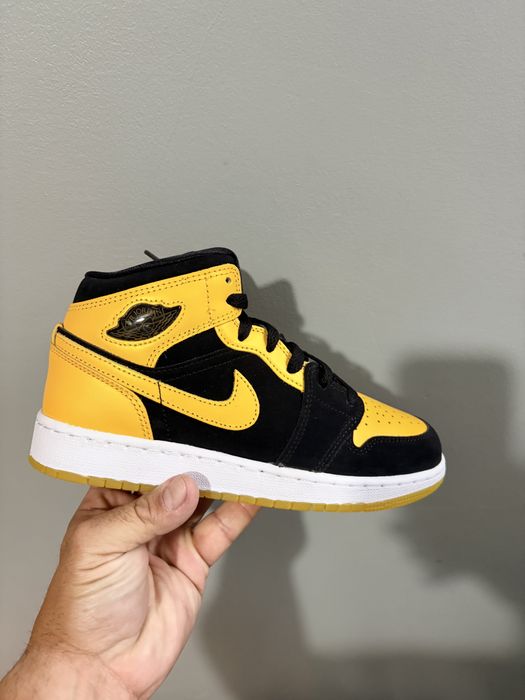 Nike Air Jordan 1 Mid