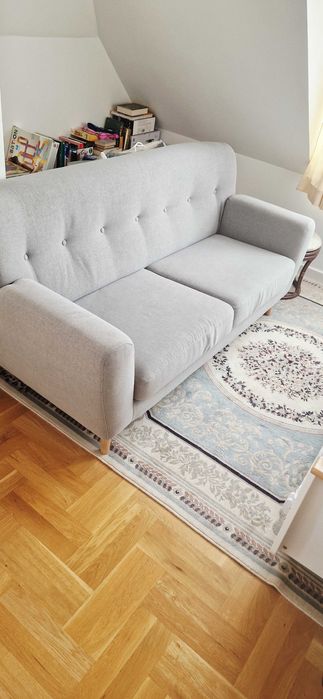 Удобен и запазен диван