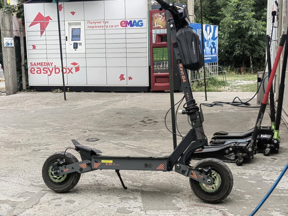 Мощна електрическа тротинетка 2000W отлична G4