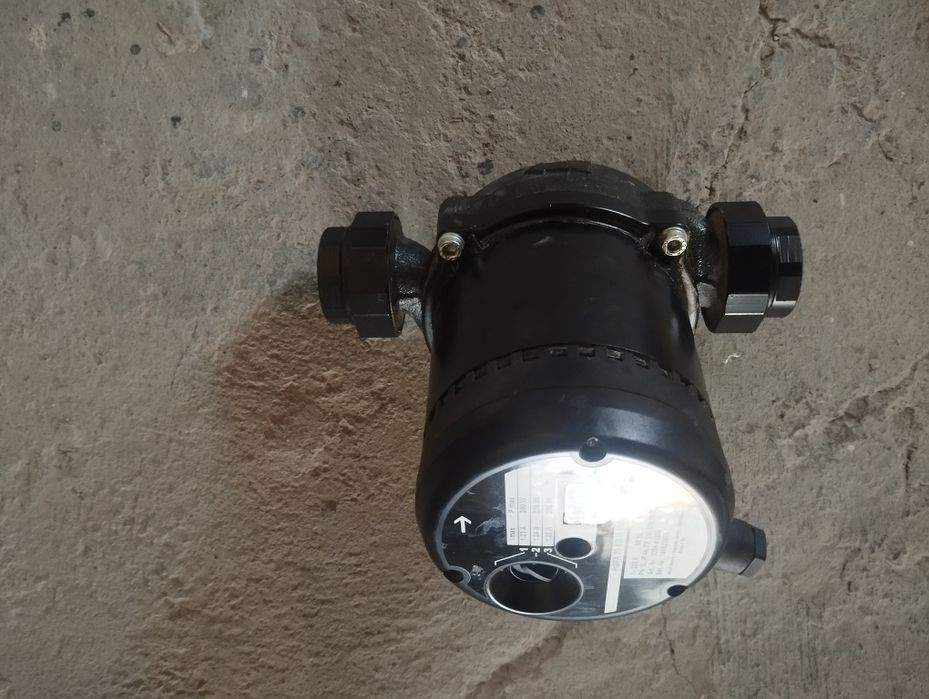 Made in Germaniya.Serkulyatsioniy nasos.ikkita bor.32*8*180