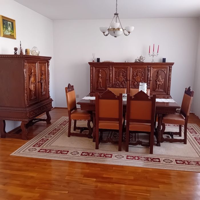 Mobila lemn masiv sculptat manual Renastere Soaniola ( Cervantes )
