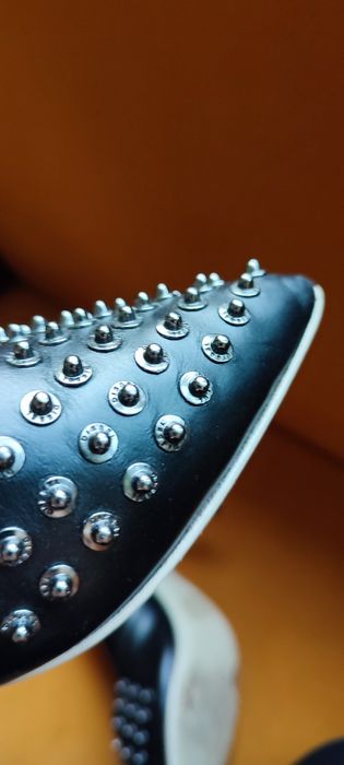 Оригинални  уникални дамски обувки с ток Diesel 37l