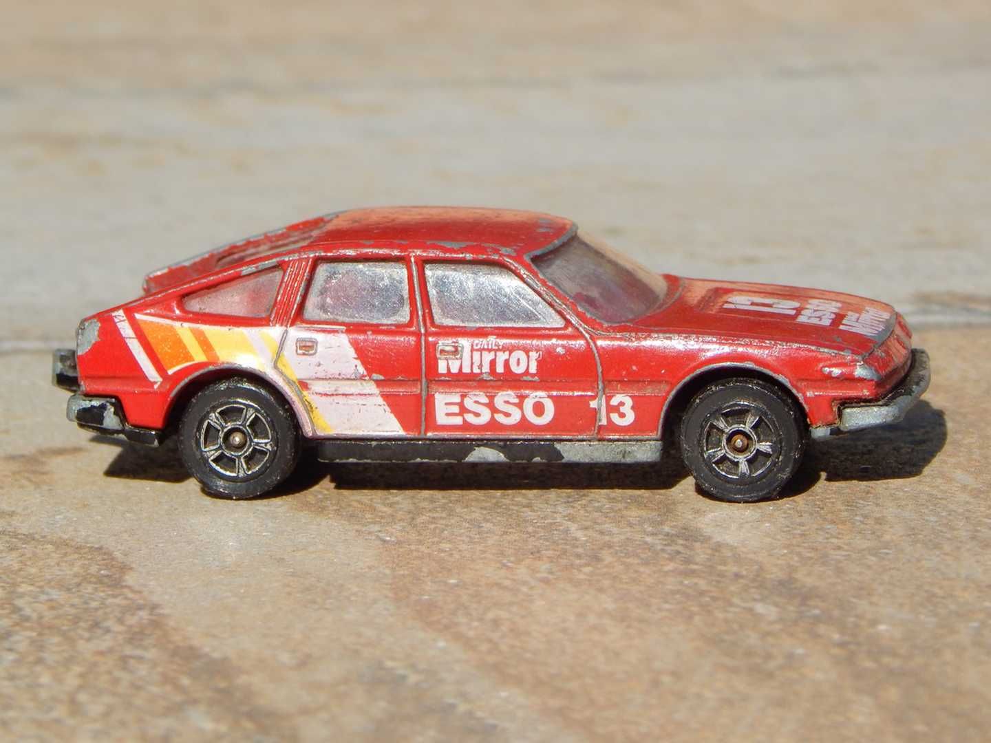 Macheta Rover 3500 GT Corgi Marea Britanie sc 1:55 lipsa hayon