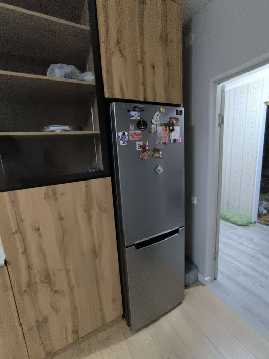 Холодильник Samsung