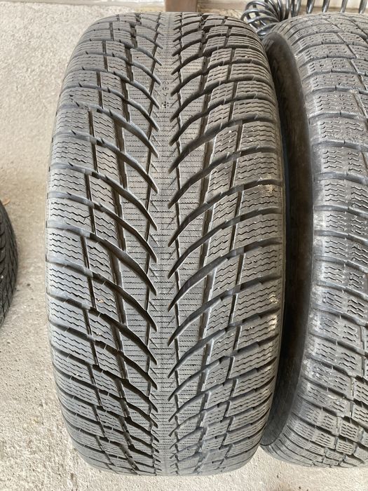 Зимни гуми 225-55-17