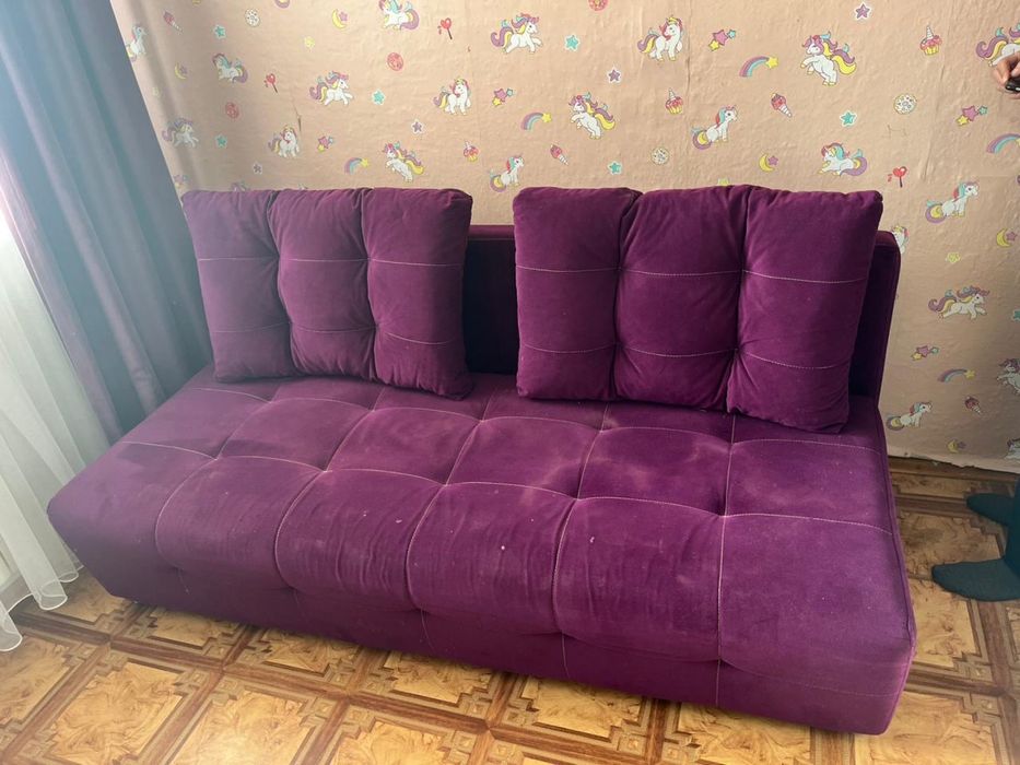 Продам диван (софа)