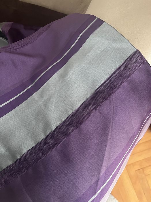 Плътни лилави пердета от Jysk