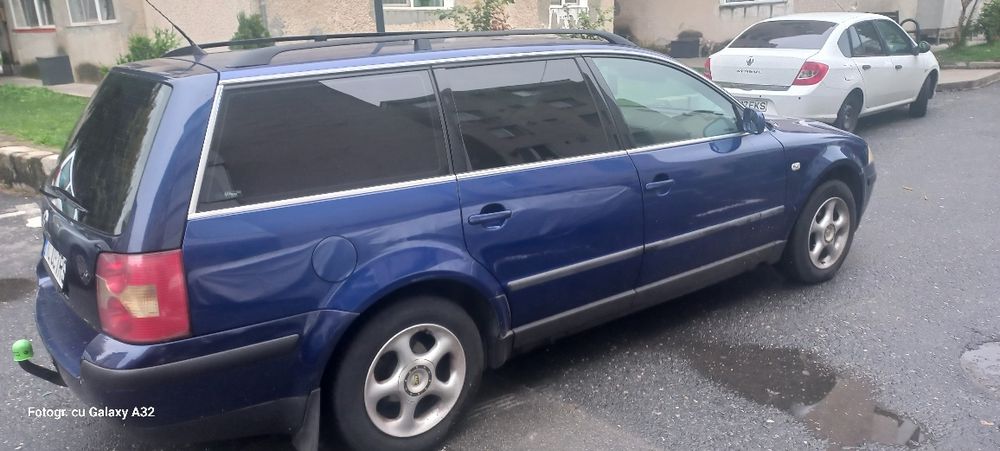Vând Vw Passat B5,5