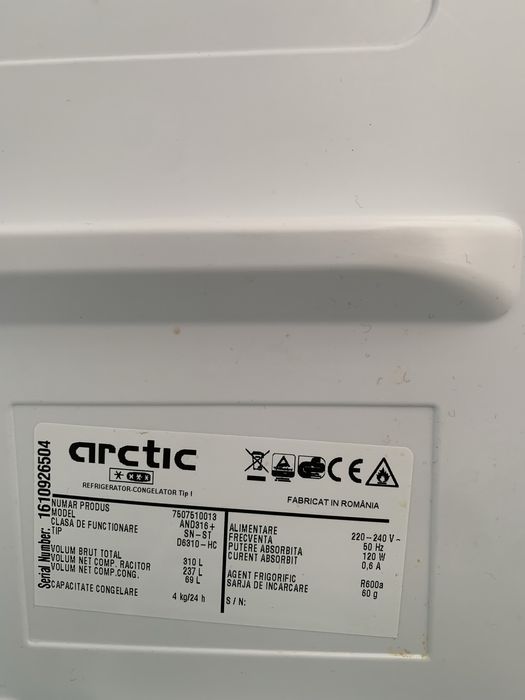 Ocazie,frigider cu congelator Arctic A+