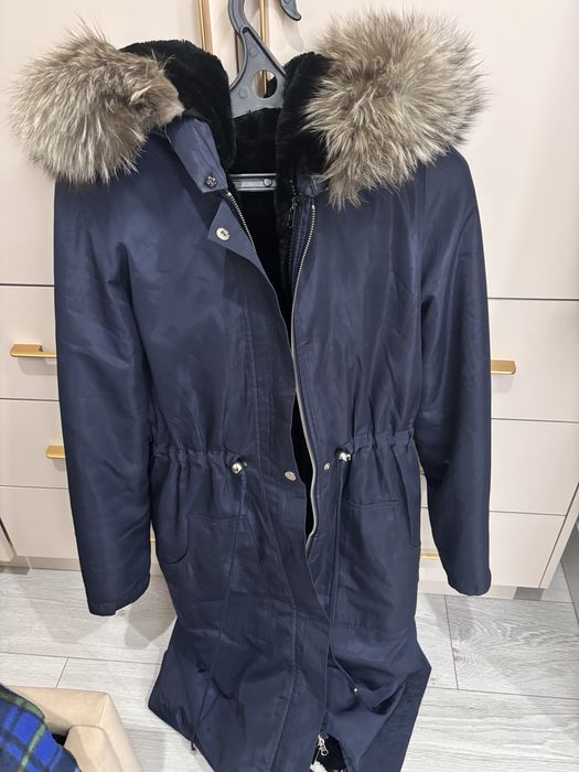 Зимняя куртка внутри натуральный мех