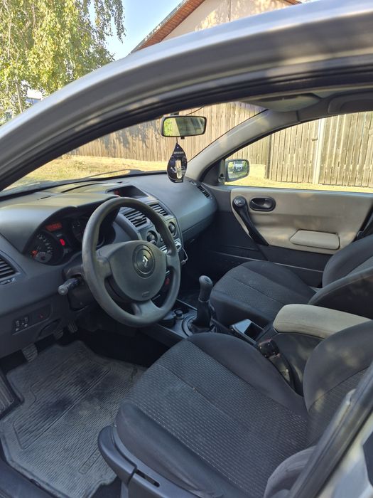 Vând Renault Megane