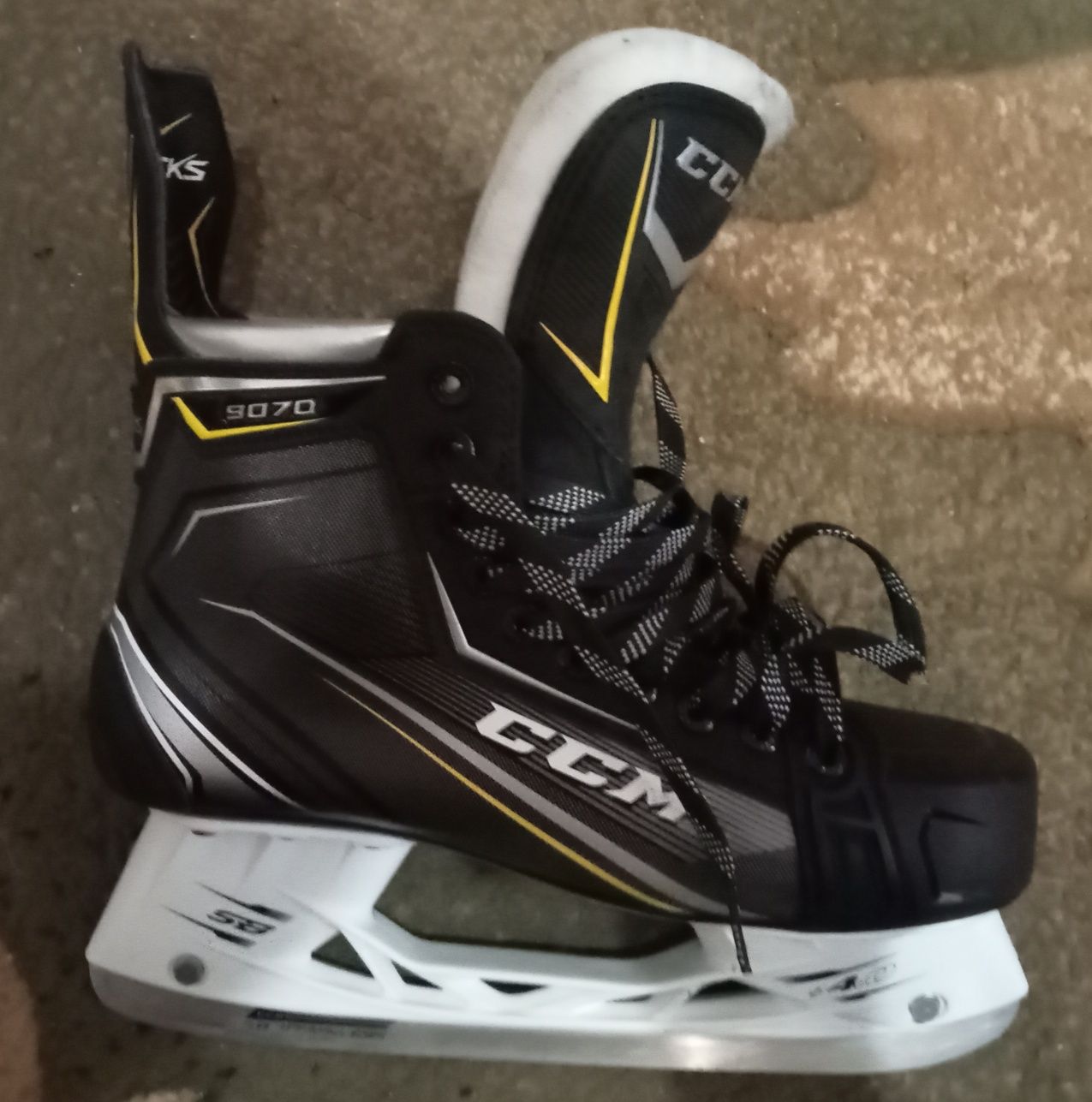 Super Tacks 9070 Patine Hockey