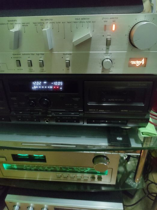 De vânzare amplif,tuner deci vintage