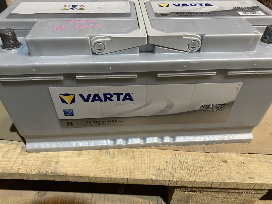 Varta 110ah  920A