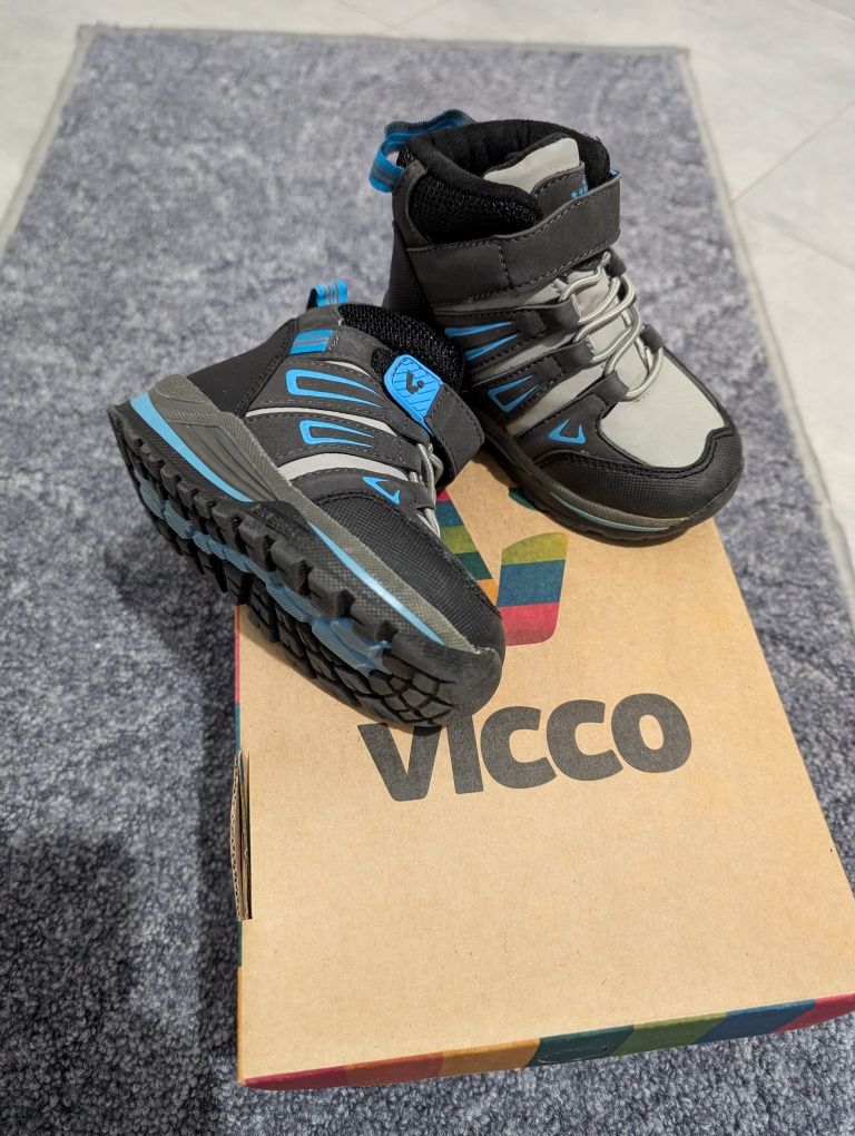 Детски непромокаеми боти Vicco размер 22