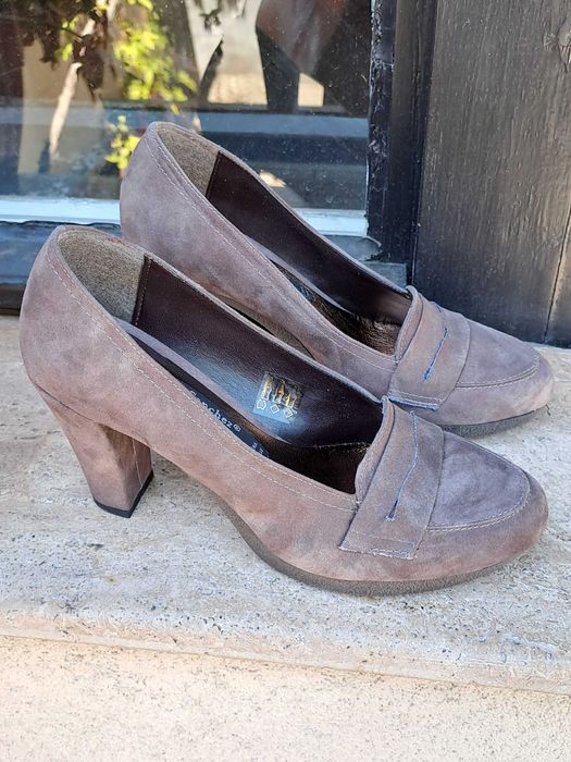 Продавам нови дамски обувки Carla Sanchez