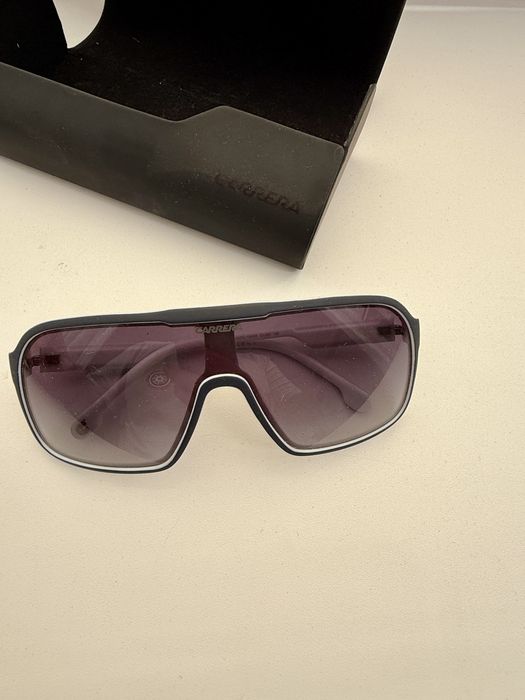 Продам очки солнцезащитные фирмы CARRERA оригинал