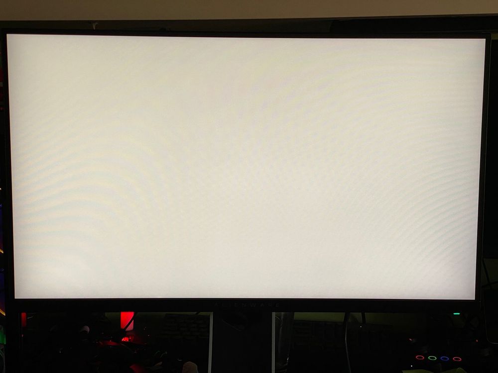 Продавам Монитор ALIENWARE  !  AW2720HF !