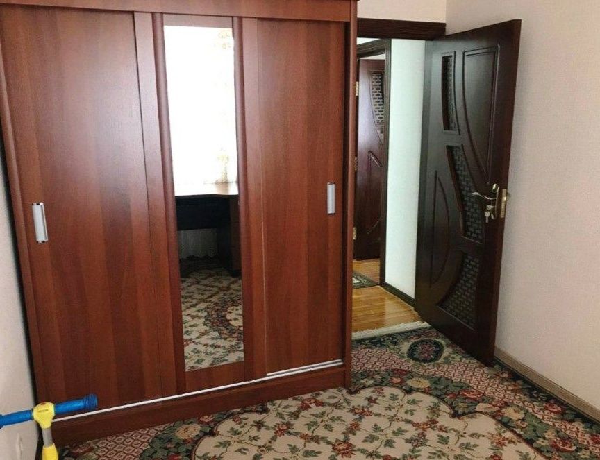 Юнусабад 15, 4/4/5 УлУчШеНкА Неторец Балкон 6*2 ЧаСтИчНо МеБеЛиРоВаНаЯ