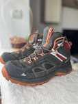 Vand ghete impermeabile Quechua marimea 41