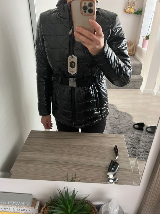 Ново дамско яке Liverpool размер S