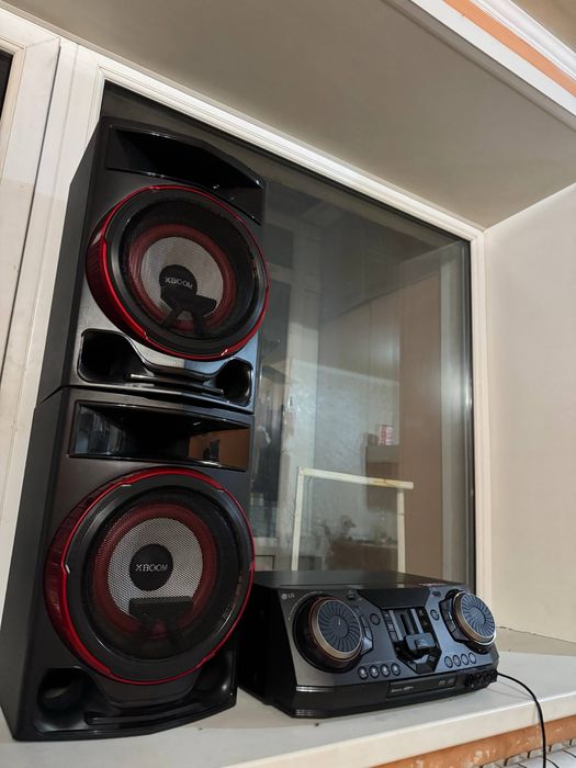 Продам музыкальный центр lg CL87