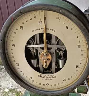 Cantar Balanta Sibiu  vintage, decorativ, functional  50 si 200 kg