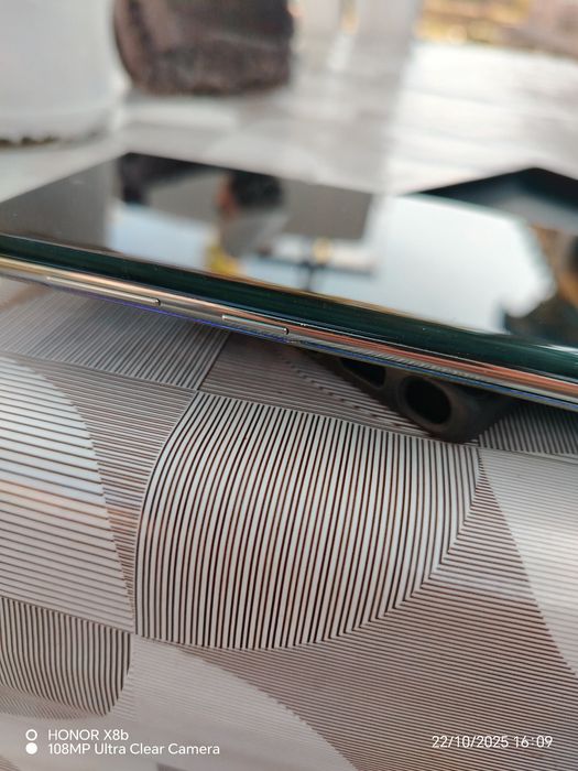 ПРОМОЦИЯ GALAXY NOTE 10 Един истински телефон.