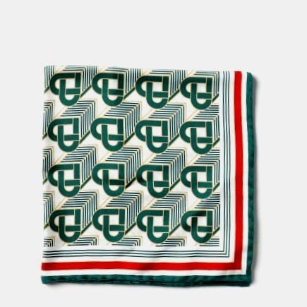 Копринен шал 52×52см квадратен зелен бял принт чокър фишу на Casablanc