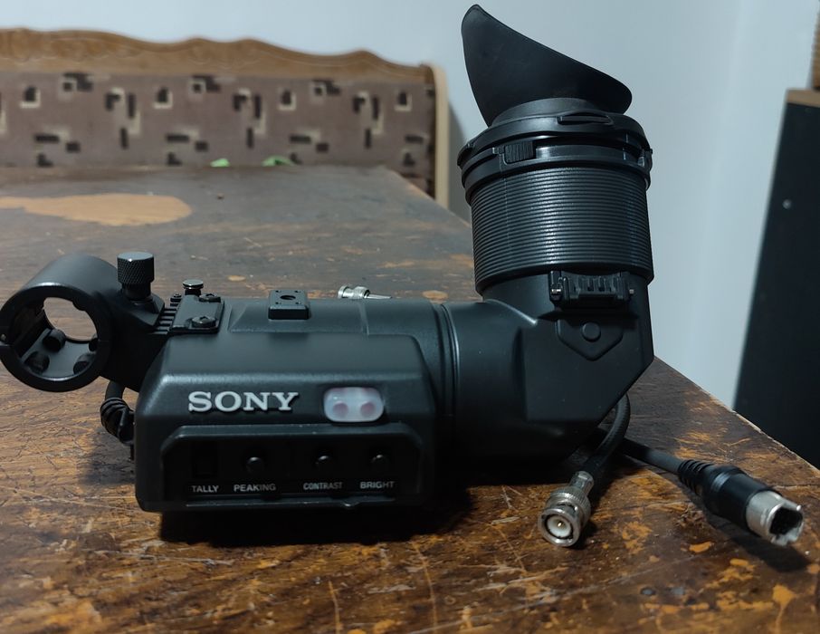 Vizor Sony DXF-701WSCE