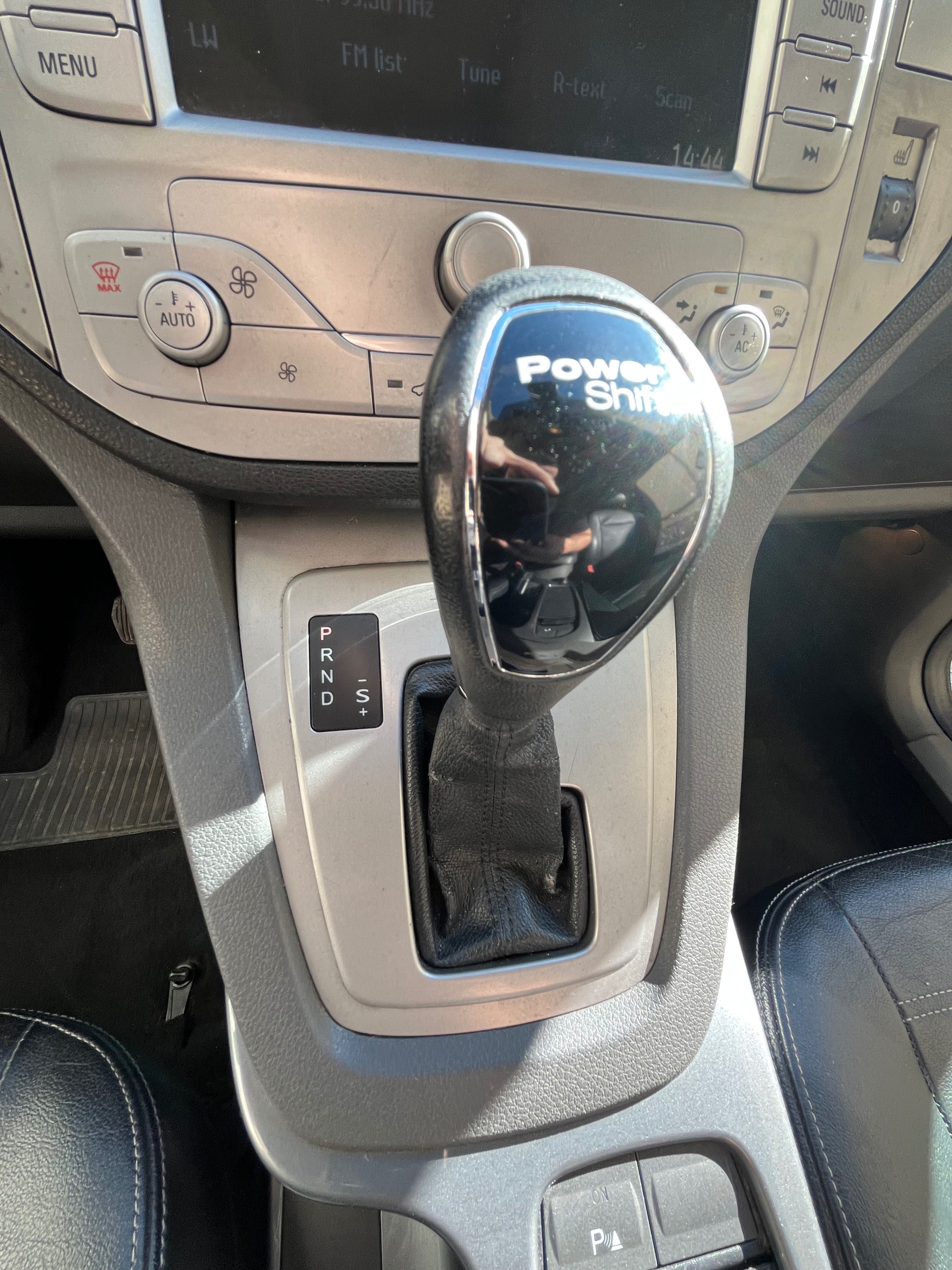 Ford Kuga 2011г. / 163кс / 4х4 / TITANIUM