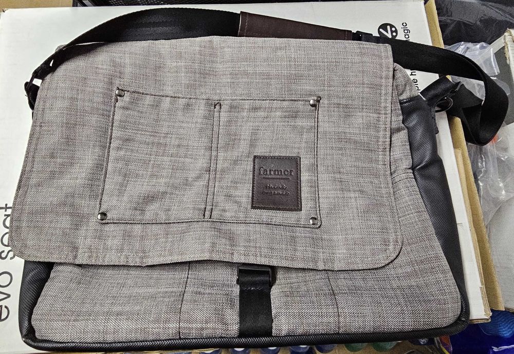 Модулна бебешка количка Mutsy Evo 3-в-1 пълен комплект + подаръци