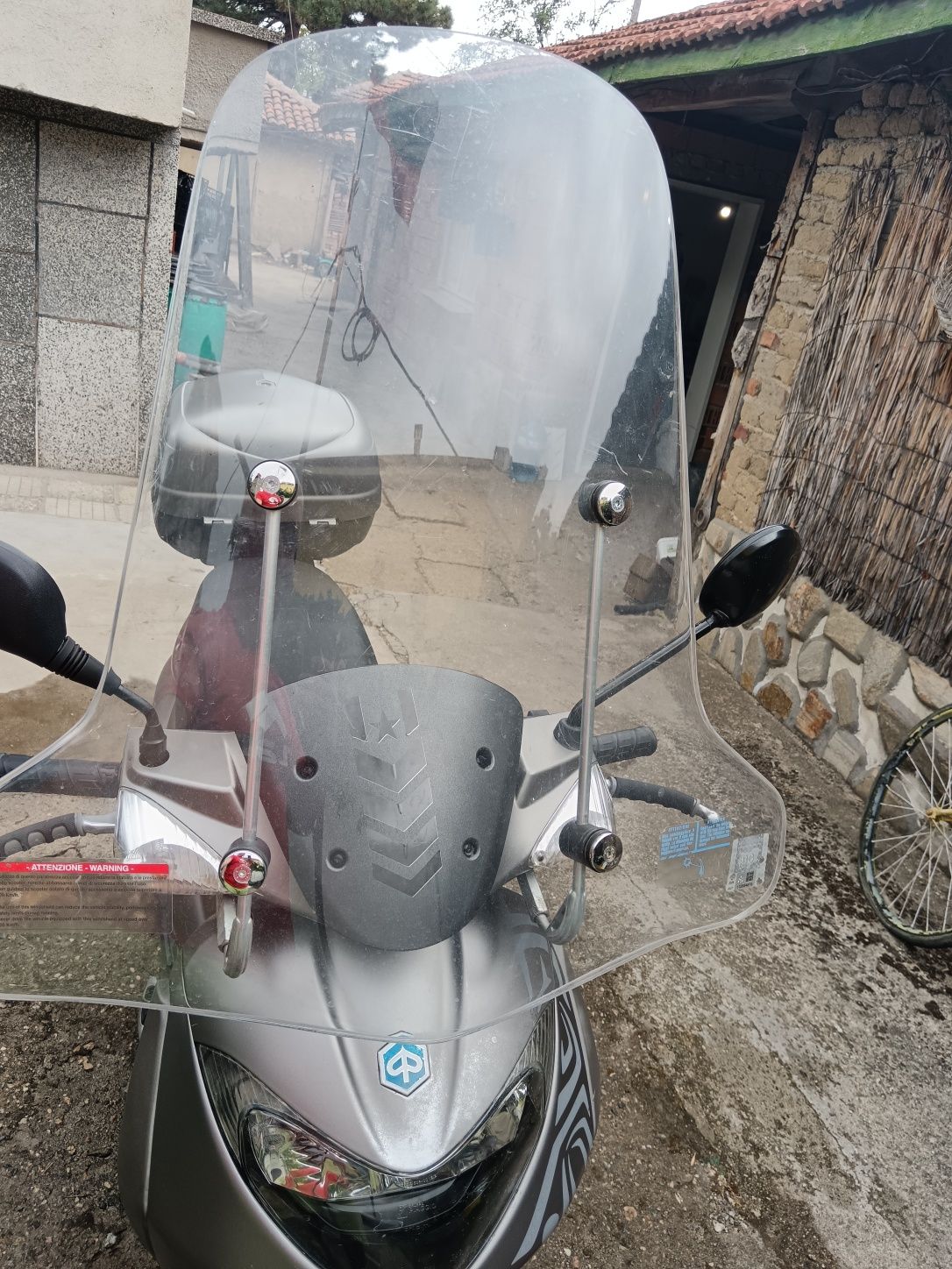 Продавам скутер Piagio liberty s 50cc 4t