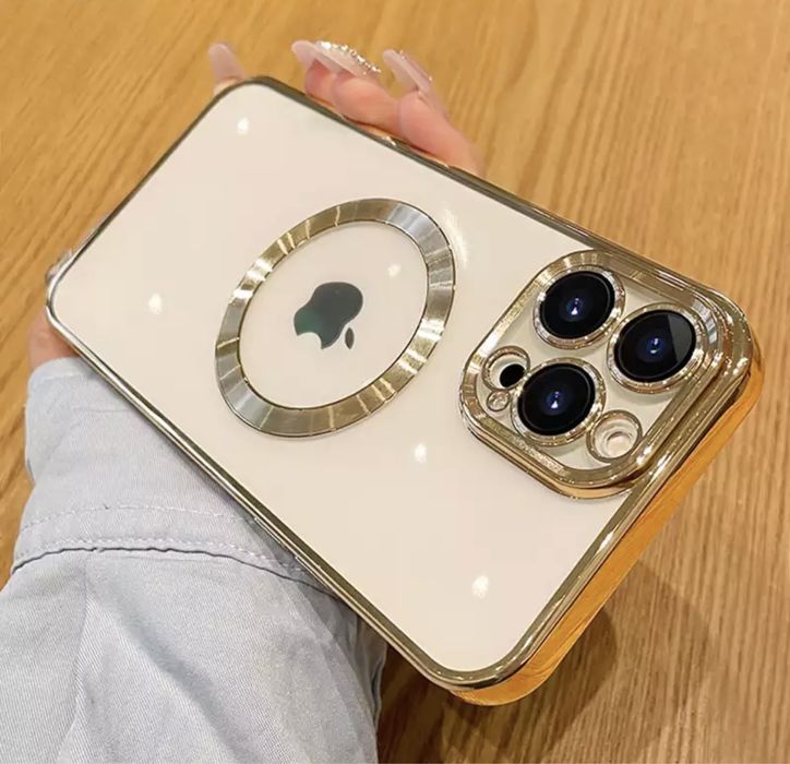 Iphone 14/15/16e/17 PLUS PRO MAX Husa Silicon 0,2mm Lucioasa Cerc Magn