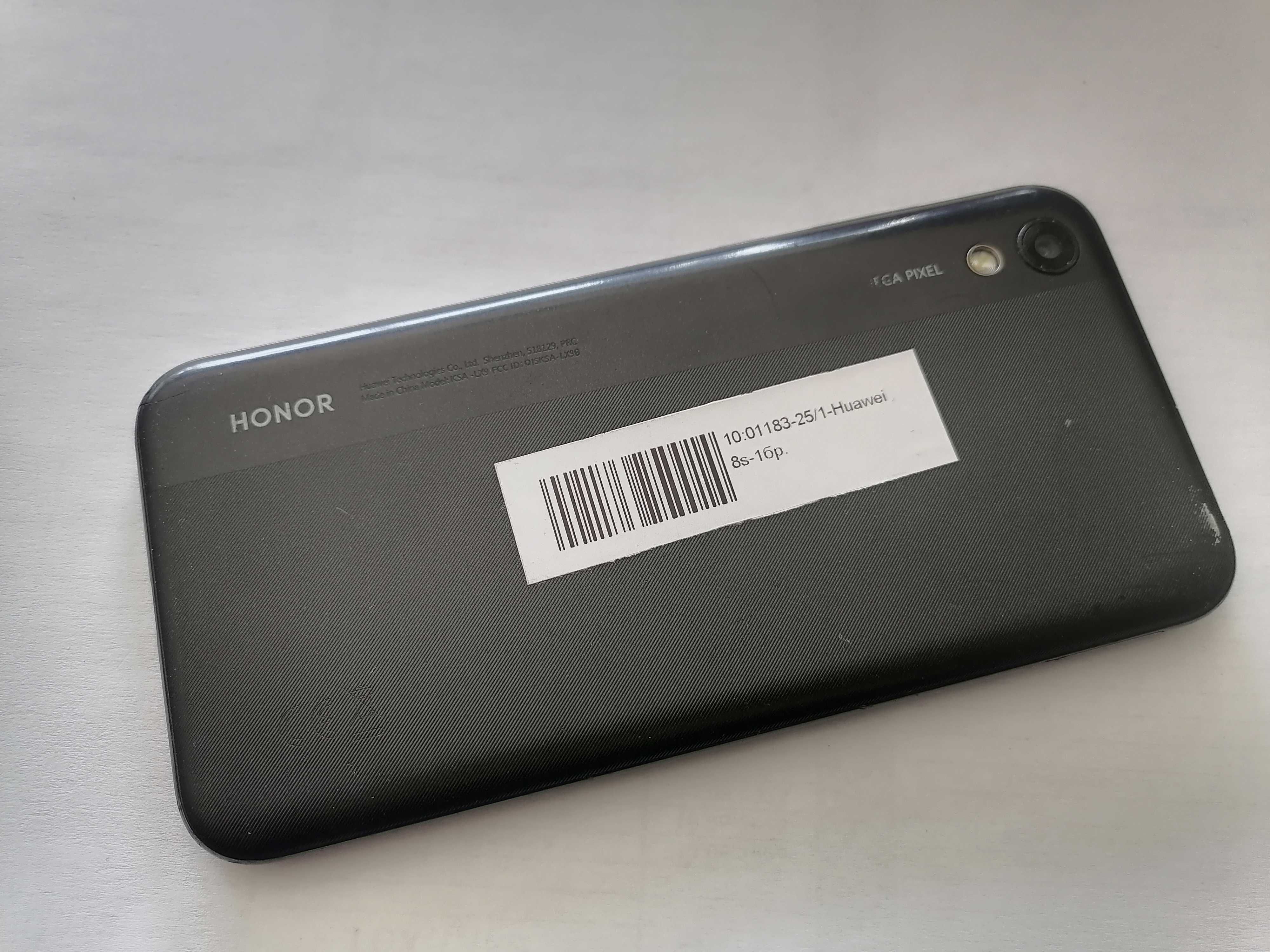 Мобилен телефон Huawei 8S