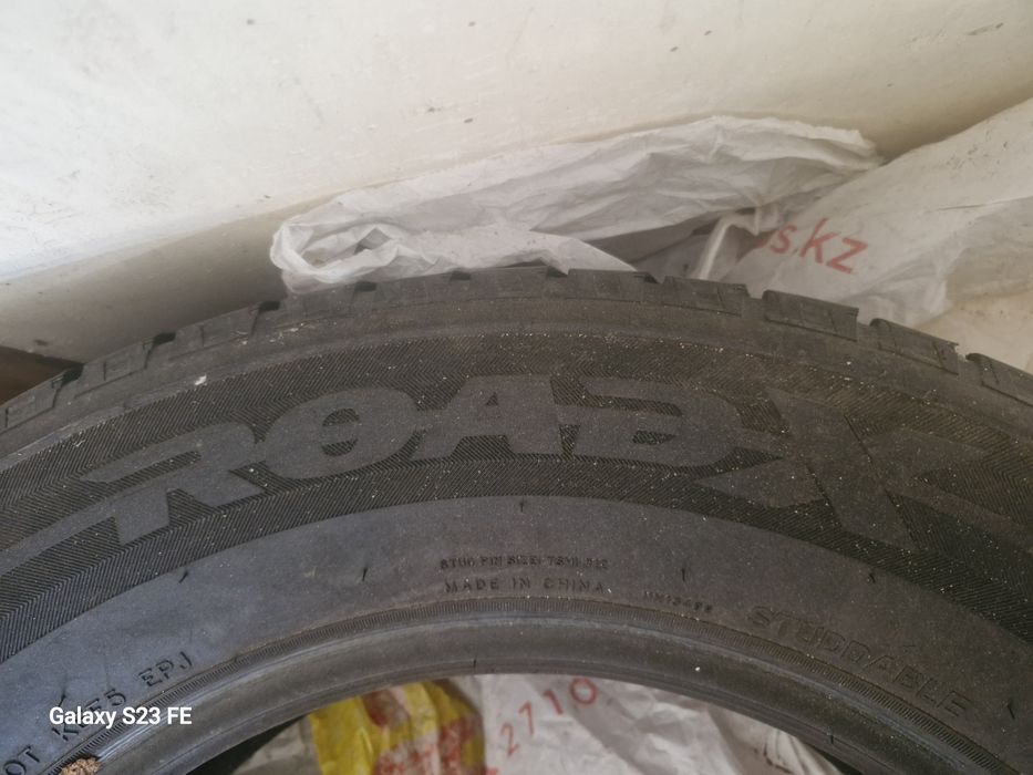 Продам колеса  два комплекта