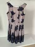 Rochie eleganta cu broderie