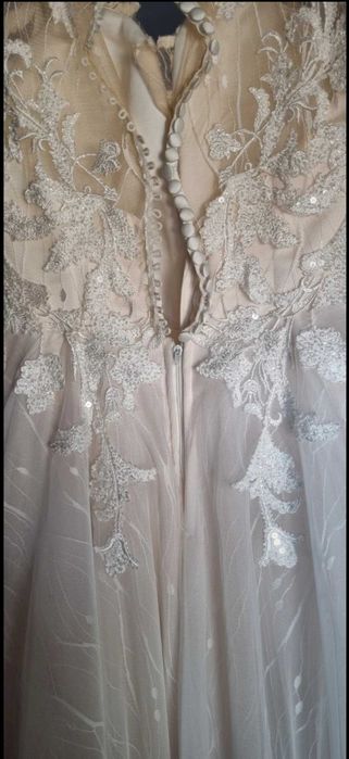 ROCHIE DE MIREASA - noua cu eticheta