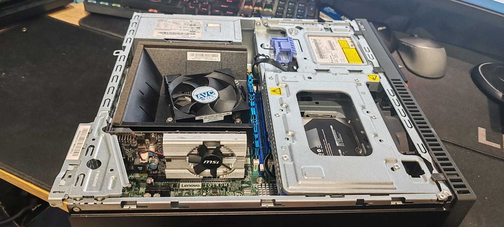 PC Lenovo ThinkCenter M800 - I5