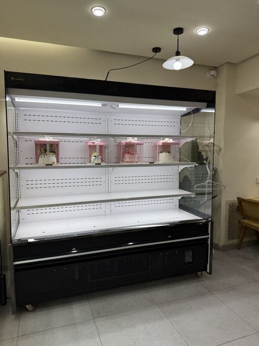 Горка Холодильники Витрины Гастроном