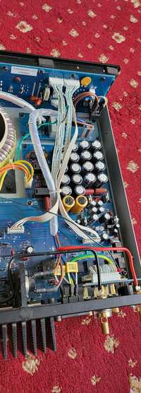C.E.C. AMP3800 defect ptr piese sau reparatie